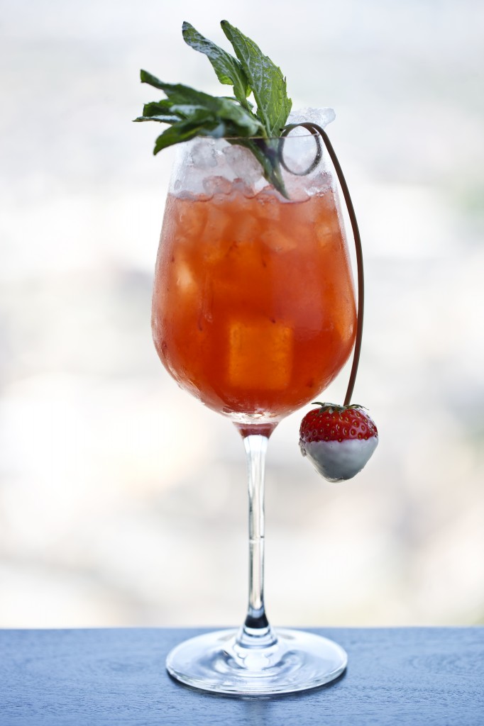 Strawberries and Cream in the bar at aqua shard