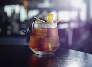 La Serveuse de Cocktail